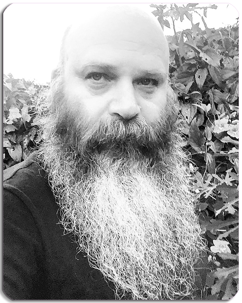 פרופיל-שחורלבן